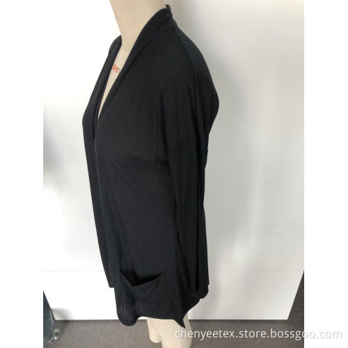 Knit cardigan with long sleeves